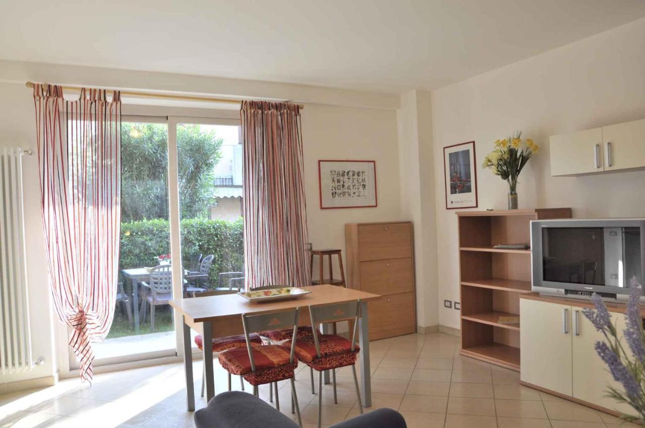 Apartments In Lazise - Gardasee 30250 外观 照片